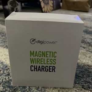 3 in 1 charging station